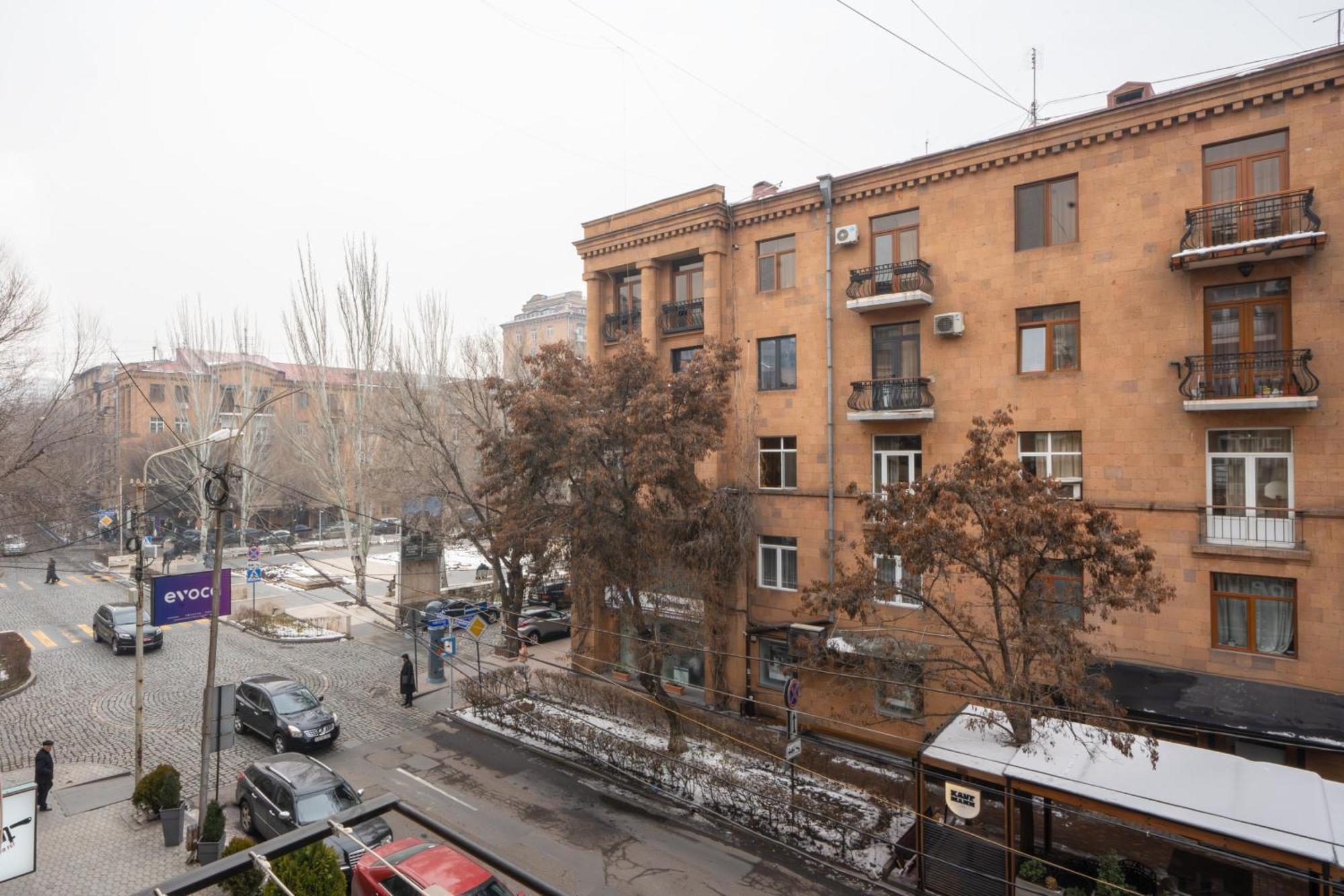 Ris Central Apartments Yerevan Luaran gambar